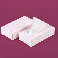 مجموعة (12) علبة مناديل لتوزيعات المواليد - وردي