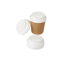 غطاء بلاستيك للأكواب لون أبيض -(50) | 6 انز