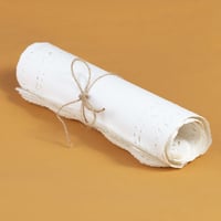 مجموعة (50) ورق دانتيل أبيض بشكل مستطيل - 36.5 × 2...