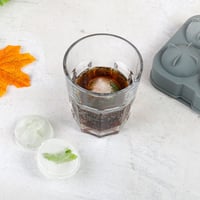 قالب سليكون لصنع كرات الثلج 6 كرات - رصاصي