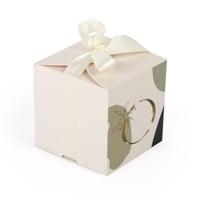 مجموعة (12) علبة توزيعات مربعة وفاخرة بلون أبيض مع...