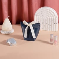 مجموعة (12) حقيبة توزيعات ورقية فاخرة بلون كحلي مع...