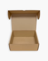 50 كرتون تجارة إلكترونية مقاس M