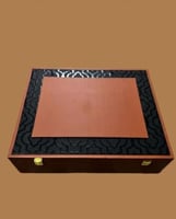 بوكس تغليف ازياء الشتاء