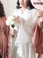 عرض الفخامه التوفيري ( ١ روب عروس ابيض + ٢ روب ملو...