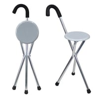 عكاز مع معقد لكبار السن