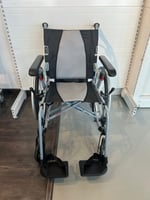 كرسي متحرك خفيف الوزن - ICON 35 LX