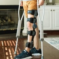 دعامة الركبة ROM-R مع نظام تحكم بمدى حركة الركبة -...