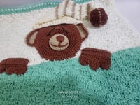 مفرش طفل بخيوط هابي بيبي