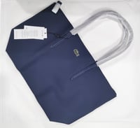 توت باق لاكوست ( كحلي )