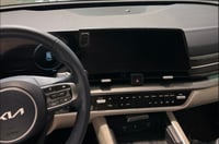 حامل جوال على شاشة سيارة كيا سبورتاج Kia Sportage...