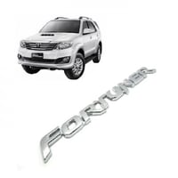 علامة ملصق تويوتا فورتشنر 2008 - 2015