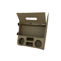 تكاية فورد كراون فكتوريا / جراند ماركيز