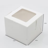 علب كيك وحلويات بنافذة شفافة