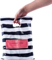 اكياس تسوق بلاستيك بعدة الوان