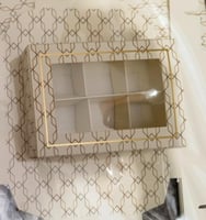 علب شوكلاتة مقسمه ب6 فتحات