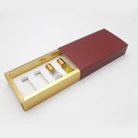 علب 4 تولات ورقية بعده الوان