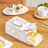 علب كيك وحلويات ورقية بمسكة 15 15*15 سم