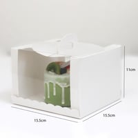 علب كيك بواجهة شفافة