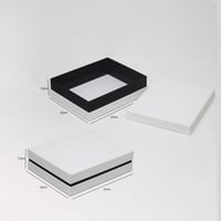 علب هدايا فاخرة بغطاء منفصل