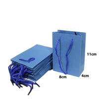 اكياس ورقية للهدايا بعدة الوان 8*4*11 سم