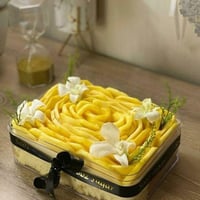 علب اكريلك بغطاء منفصل بعدة مقاسات