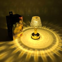 ابجورة صغيرة ذهبية