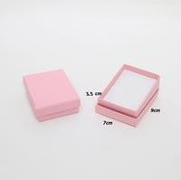 علب اكسسوارات بعدة الوان 7*9*3.5 سم