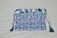 كلاتش ديبا أزور (Deepa Azure)