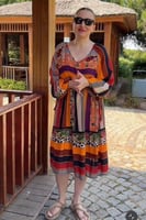 فستان الربيع المشرق