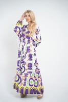 فستان ملمس قطني بالون الابيض و التموجات الموف طويل...