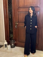 بدلة سوداء جذابة