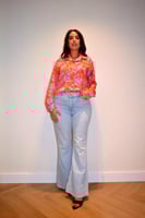 قميص "بوهو شيك" بالنقوش الشرقية