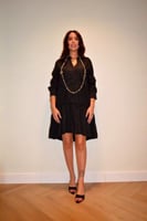 فستان دارين – أناقة بسيطة تفيض بالأنوثة