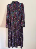 فستان فزكوز مطبع بألوان داكنة