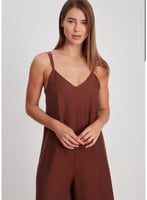 أفرول على شكل فستان بالوان مختلفة .