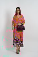 فستان ملمس قطني اورنج و تموجات بالموف طويل 2025