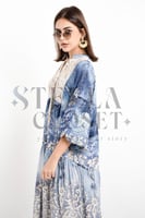 فستان ملمس قطني بتموجات زرقاء طويل