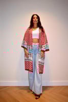 اسم المنتج: كيمونو سُهى – لمسة تراث بأناقة عصرية