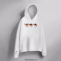 تيشيرت او هودي جمل ونخلات