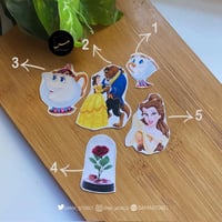 ستيكرات الجميله والوحش