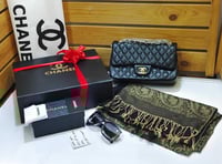 هديه شتاء​ نسائية ماركة شانيل