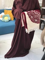 طقم هدية نسائية رمضانية مع ساعة ومجموعة اكسسوارات