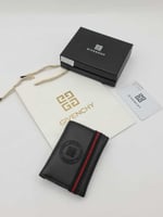 محفظة جيفنشي 2026 – بوك جفنشي مع ملحقات الماركة