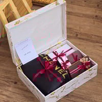 مجموعة هدايا شانيل نسائية