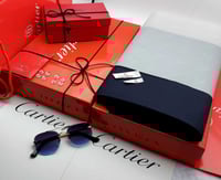 اقمشة كارتير الرجاليه مع نظارات ماركة كارتير