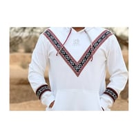 بلوفر شتوي مطرز