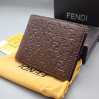 محفظة فندي الاصلي الجديدة _2023