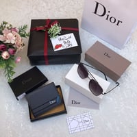 هدايا ديور | طقم نظارة وبوك مع تغليف ورد فاخر