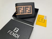 محافظ ديور اسود 2024